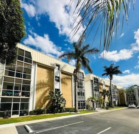 Devon At River Shores, 3000 NE 16th Ave #408, Oakland Park, Florida 33334, image 1