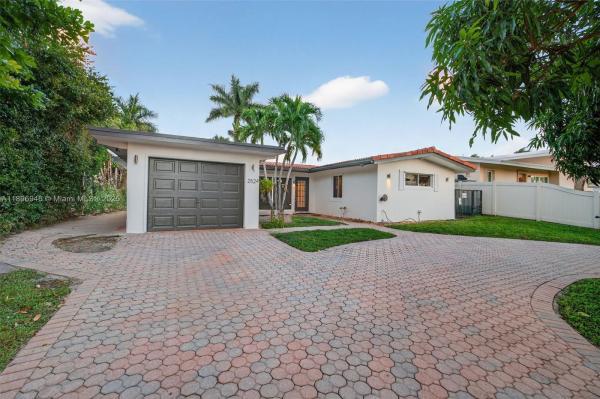 Lauderdale Isles, 2524 Marathon Ln, Fort Lauderdale, Florida 33312, image 1