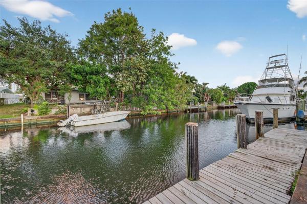 Lauderdale Isles, 2524 Marathon Ln, Fort Lauderdale, Florida 33312, image 2