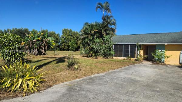 Naples No HOA, 11530 Riggs Rd, Naples, Florida 34114, image 1