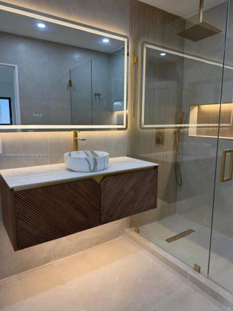 Coral Estates, 2816 NE 18th Ter, Wilton Manors, Florida 33306, image 3