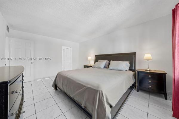 Ocean View Towers, 401 Golden Isles Dr #304, Hallandale Beach, Florida 33009, image 3