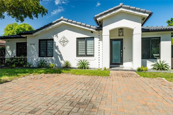 11381 SW 247th Ter, Homestead, Florida 33032, image 1