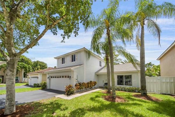 Quatraine At Jacaranda, 9536 NW 9th Ct, Plantation, Florida 33324, image 1
