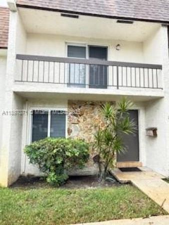 5277 SW 40th Ave #17, Fort Lauderdale, Florida 33314, image 1
