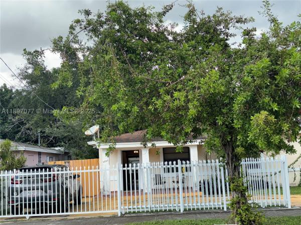 Fairlawn, 6261 SW 6th St, Miami, Florida 33144, image 2