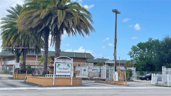 271 NW 177th St #B-104, Miami, Florida 33169, image 1