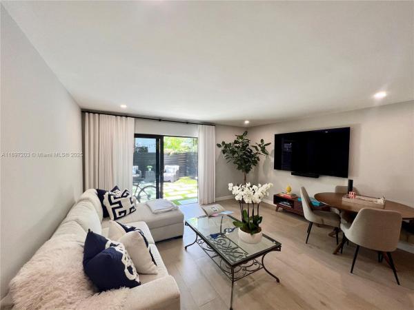 3220 W Trade Ave #III2, Miami, Florida 33133, image 1