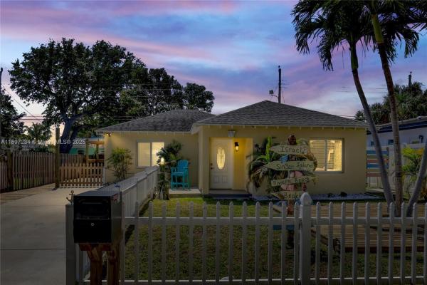Riviera Beach No HOA, 213 E 25th St, Riviera Beach, Florida 33404, image 1