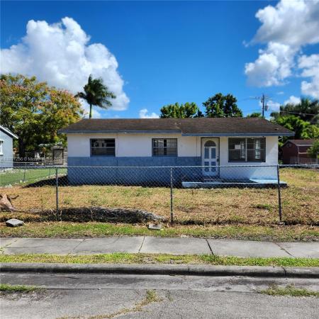 245 SW 11th Ave, South Bay, Florida 33493, image 2