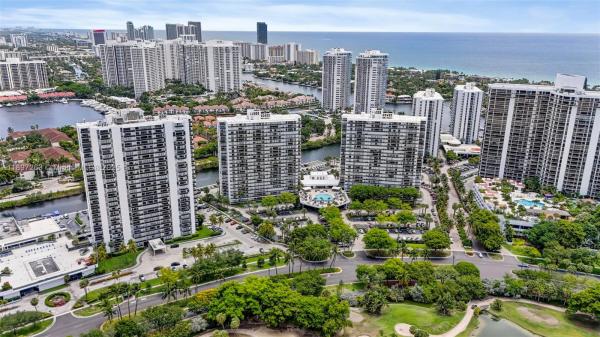 Flamenco, 3701 N Country Club Dr #606, Aventura, Florida 33180, image 3