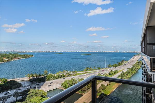 Charter Club, 600 NE 36th St #PH1, Miami, Florida 33137, image 1