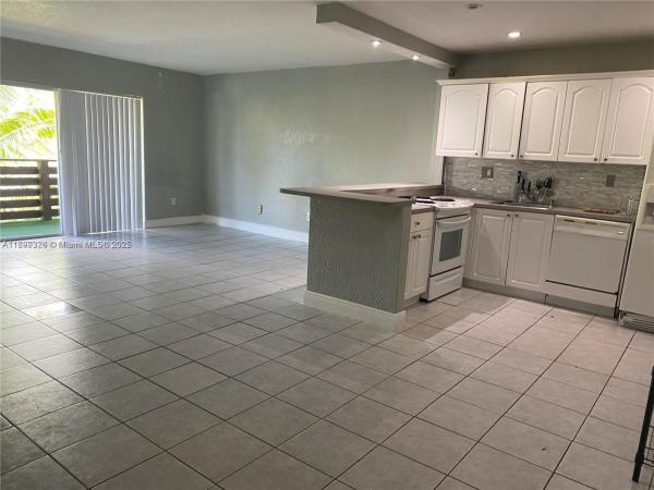 7487 SW 82nd St #C309, Miami, Florida 33143, image 1
