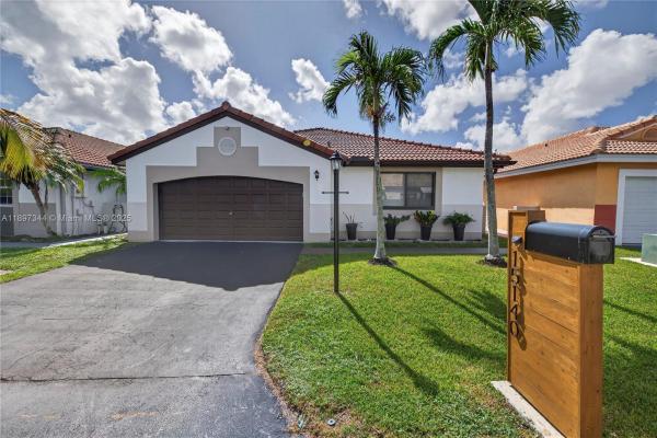 Waterford Patio Homes, 15140 Bristol Ln, Davie, Florida 33331, image 1
