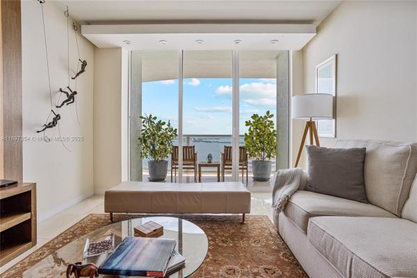 The Emerald At Brickell, 218 SE 14th St #2105, Miami, Florida 33131, image 1