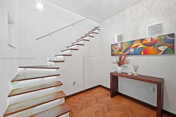 Villa Toscana, 261 Navarre Ave #A-3, Coral Gables, Florida 33134, image 2