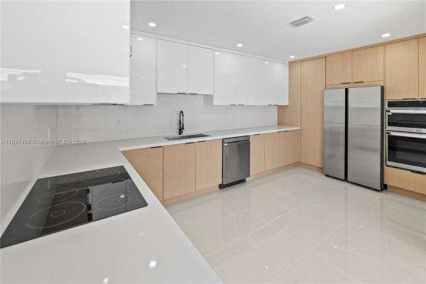 The Woodlands, 5000 Bayberry Ln, Tamarac, Florida 33319, image 1