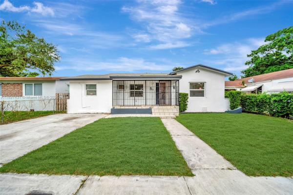 919 NW 76th St, Miami, Florida 33150, image 1