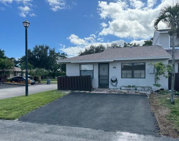 Country Lake, 5318 Tennis Ln, Delray Beach, Florida 33484, image 1