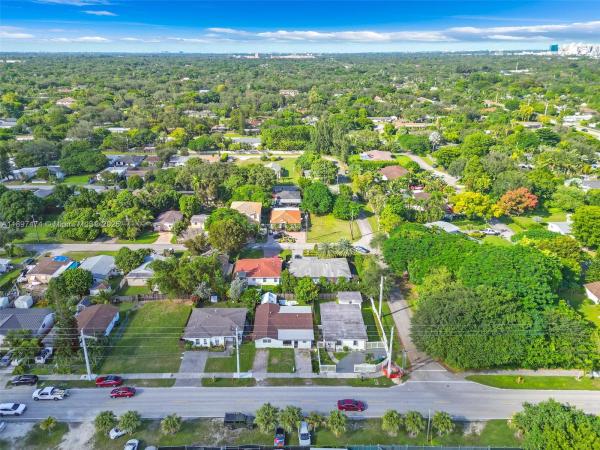 Ziona, 8811 SW 128th St, Kendall, Florida 33176, image 3