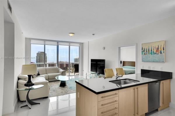 Axis On Brickell South, 79 SW 12th St #3804-S, Miami, Florida 33130, image 3