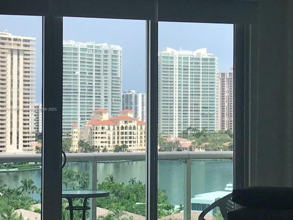 Ocean Reserve, 19370 Collins Ave #1122, Sunny Isles Beach, Florida 33160, image 1