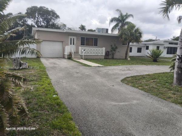 Hollywood Little Ranches, 2623 Jackson St, Hollywood, Florida 33020, image 1