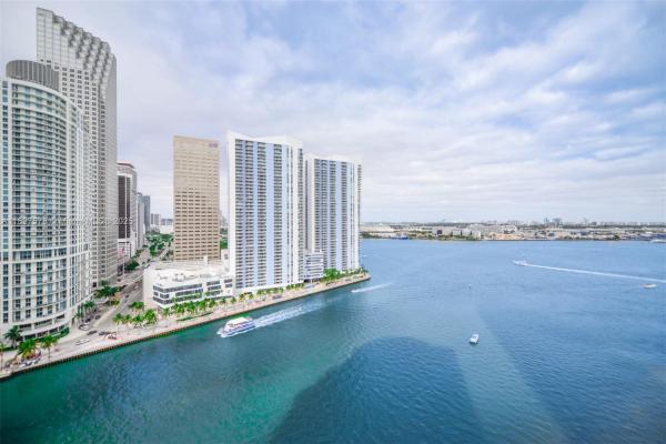 Carbonell, 901 Brickell Key Blvd #2207, Miami, Florida 33131, image 1