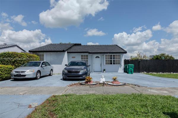 13337 NW 3rd Ln, Miami, Florida 33182, image 1