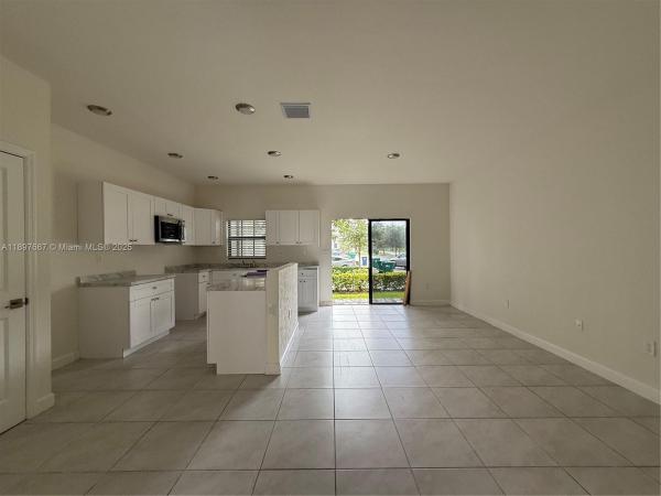 Regal Palm Square, 1106 SW 7th Ct, Florida City, Florida 33034, image 2