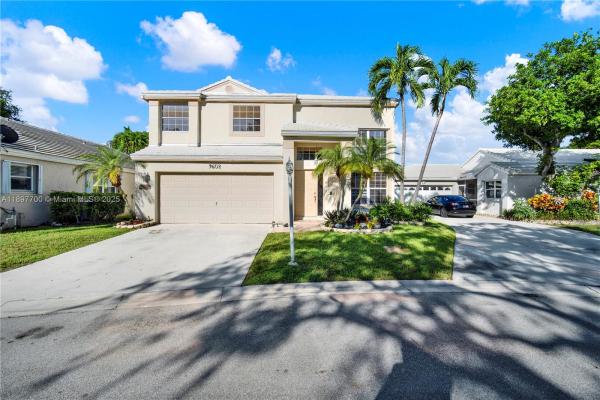 Jacaranda Pointe, 9602 NW 8th Cir, Plantation, Florida 33324, image 1