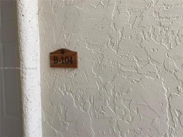 Wisperwood Village, 9301 SW 92nd Ave #B104, Kendall, Florida 33176, image 3