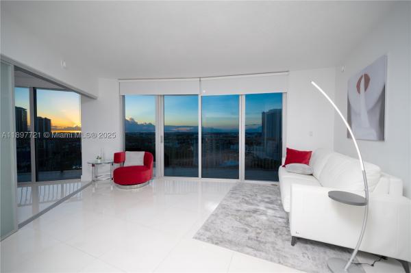 Opera Tower, 1750 N Bayshore Dr #2615, Miami, Florida 33132, image 1
