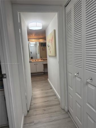 Coronado Tower 2, 20301 W Country Club Dr #821, Aventura, Florida 33180, image 3