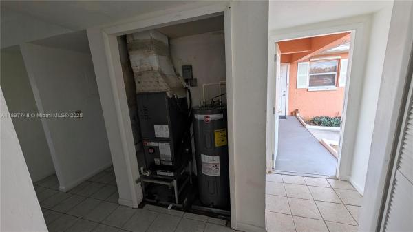Coral Cay, 606 Se 6th St #D, Cape Coral, Florida 33990, image 3