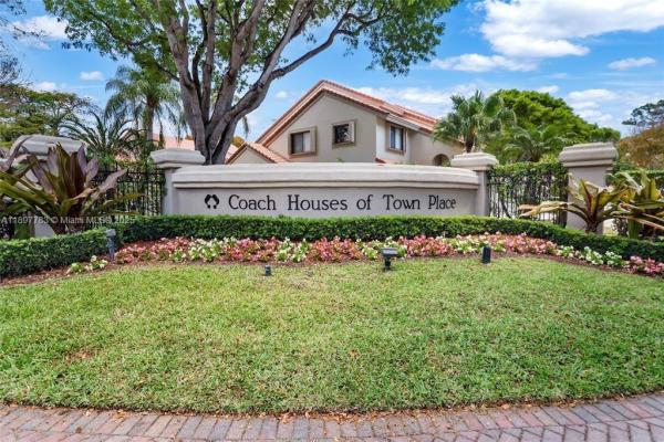 Coach Houses Of Town Place, 5800 Coach House Cir, Boca Raton, Florida 33486, image 1