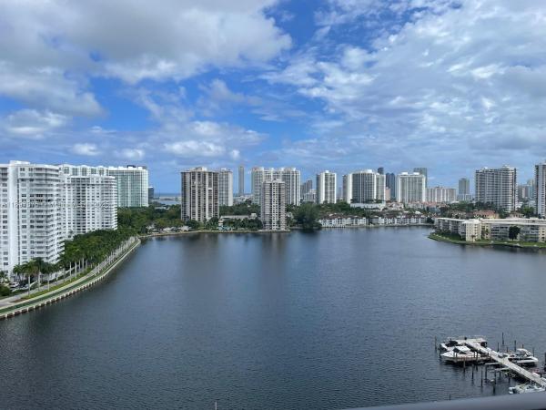 Commodore Plaza Tower, 2750 NE 183rd St #1809, Aventura, Florida 33160, image 1
