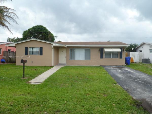 Fleetwood Manor, 6580 Grant St, Hollywood, Florida 33024, image 1