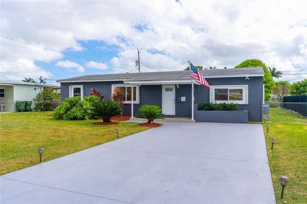 1430 NE 11th St, Homestead, Florida 33033, image 1