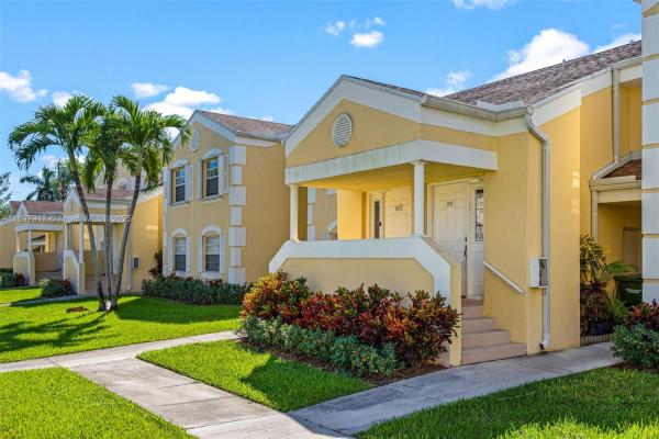 2274 SE 27th Dr #205-F, Homestead, Florida 33035, image 1