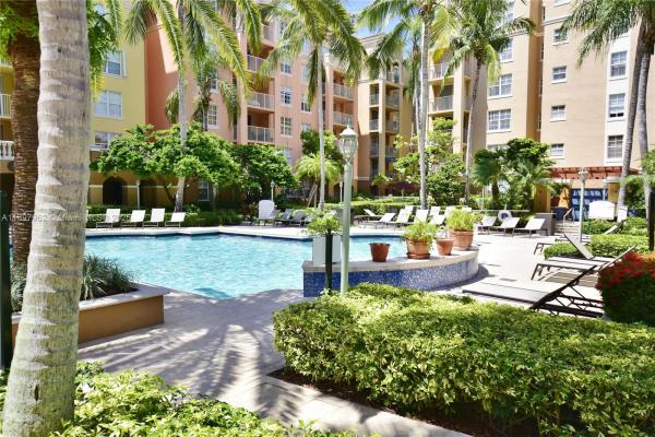 The Yacht Club At Aventura, Aventura, Florida 33180, image 2