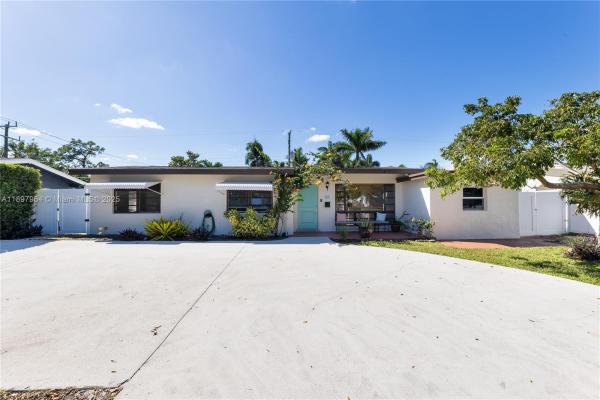 Riverland Village, 2249 SW 34th Ter, Fort Lauderdale, Florida 33312, image 1