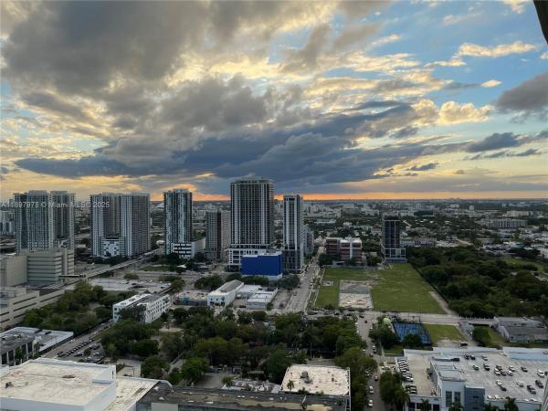 Opera Tower, 1750 N Bayshore Dr #3612, Miami, Florida 33132, image 1
