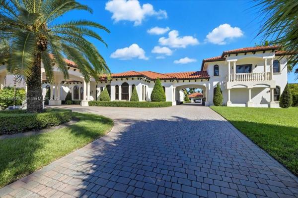Hialeah, Florida 33018, image 1