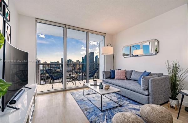 Opera Tower, 1750 N Bayshore Dr #3906, Miami, Florida 33132, image 1