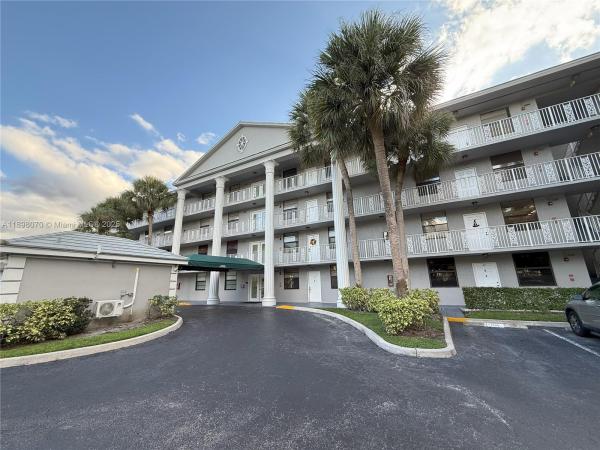 Whitehall Of Pine Island Ridge, 1522 Whitehall Dr #204, Davie, Florida 33324, image 1
