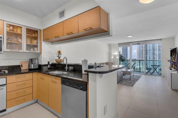 Brickell On The River North Tower, 31 SE 5th St #2607, Miami, Florida 33131, image 1