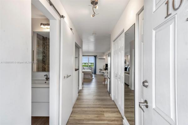Bayshore Yacht & Tennis Club, 7904 West Dr #1004, North Bay Village, Florida 33141, image 3