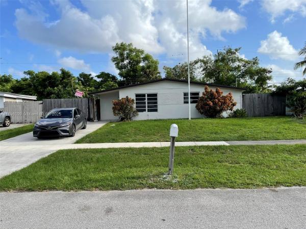 Playland Village, 5751 SW 38th Ct, Davie, Florida 33314, image 1