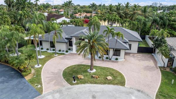 7755 SW 85th Ct, Miami, Florida 33143, image 1